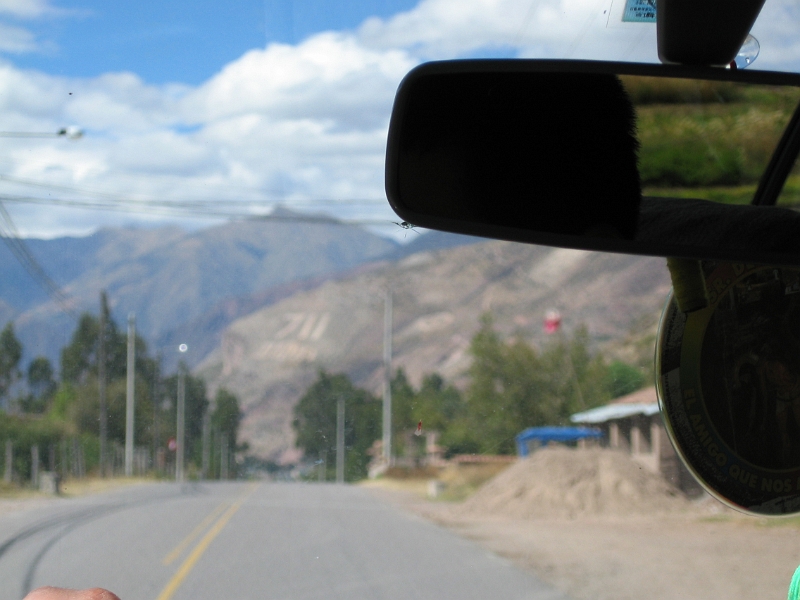 0806120006.JPG - Day 6, Thursday, June 12. Enroute from Ollantaytambo to Cuzco.